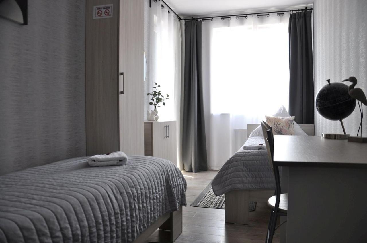 Q Apart Grand - Klimatyzowane 3 Pokojowe Apartamenty Przy Manufakturze Z Garazem Gratis, Fv وودج المظهر الخارجي الصورة